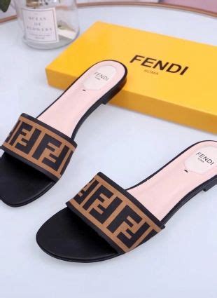 replica fendi slides